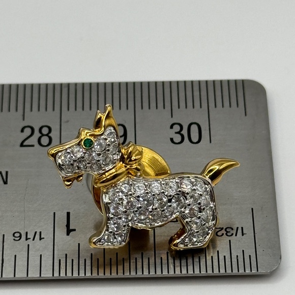 Swarovski crystal encrusted Terrier dog pin. Vintage Scotty dog brooch. - Picture 6 of 6
